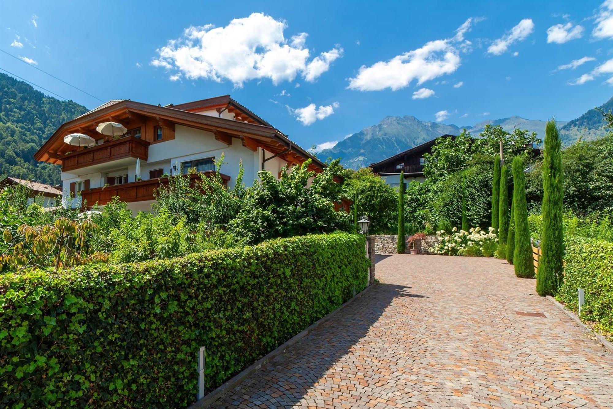 Appartementhaus Tratter Lagundo Exterior foto